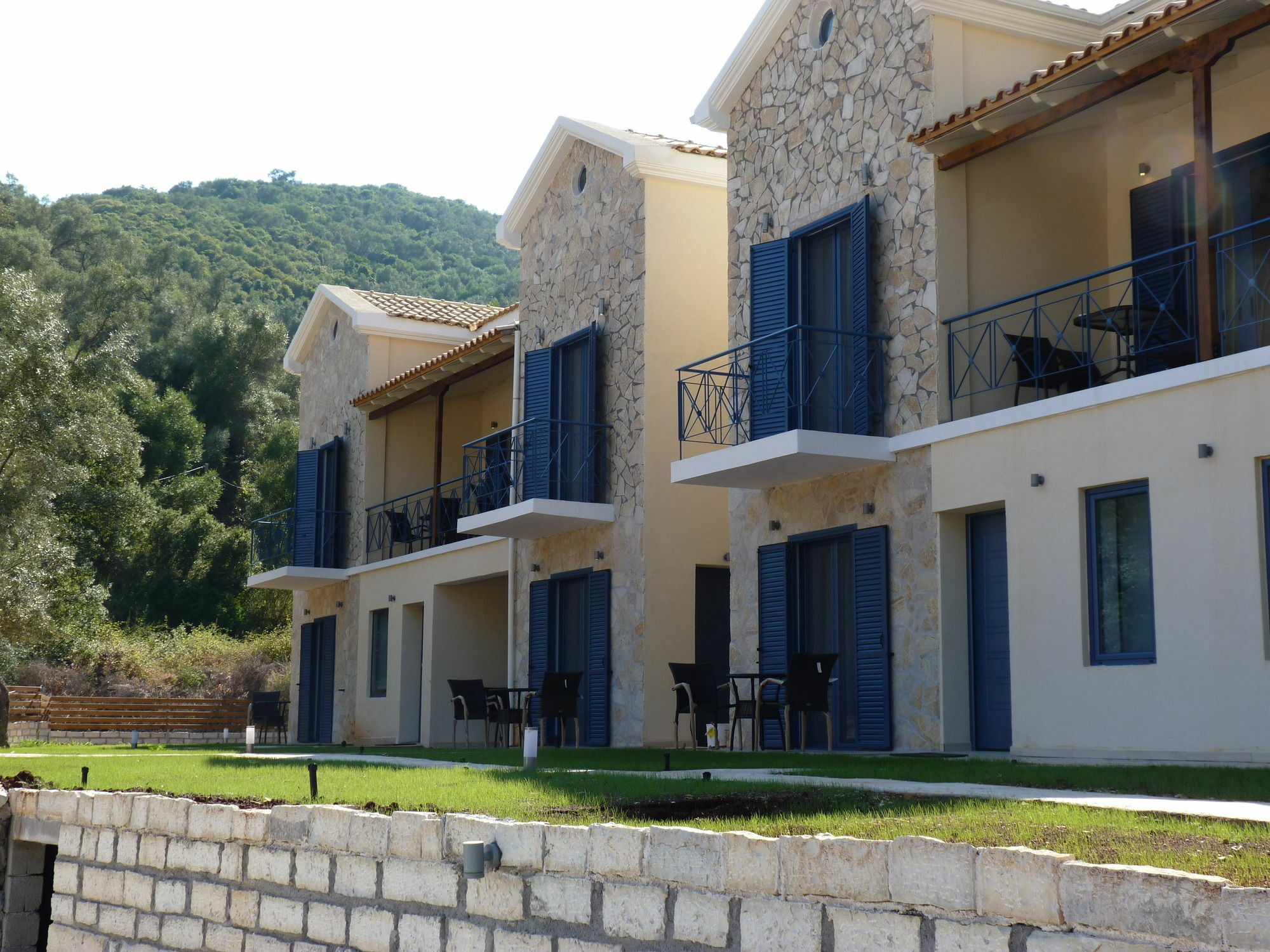 Ilianthos Apartments & Studios Mikros Gialos Buitenkant foto